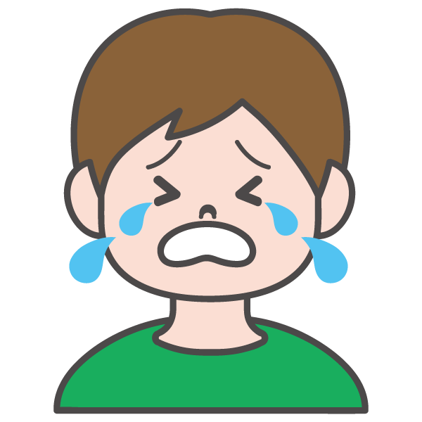 泣いている男の子